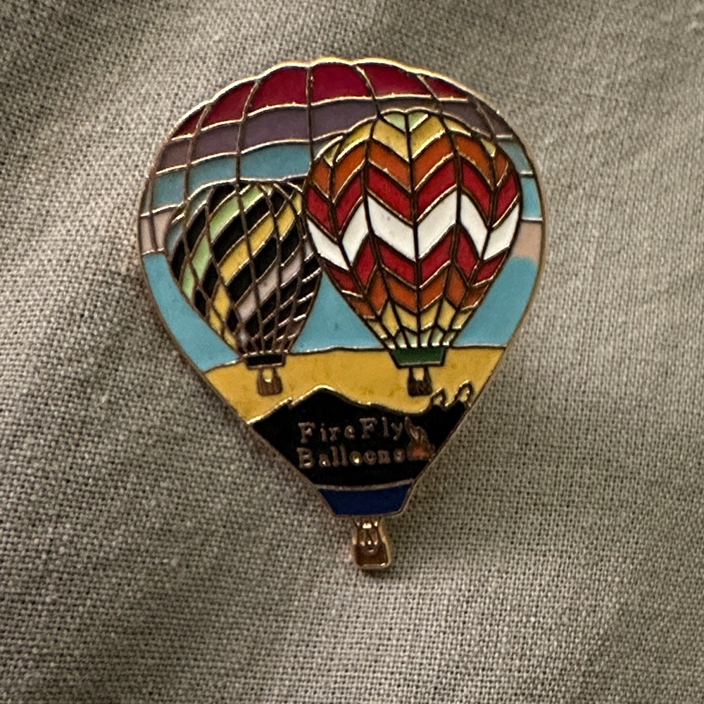 Firefly Balloons Pin